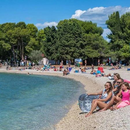 Apartman Dorja Fažana Esterno foto