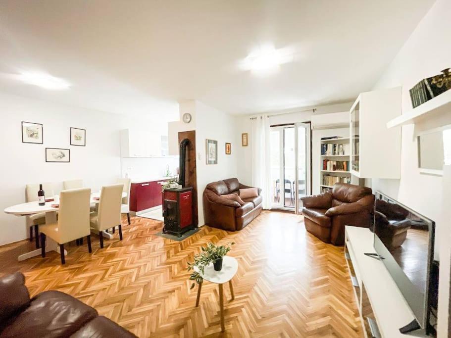 Apartman Dorja Fažana Esterno foto
