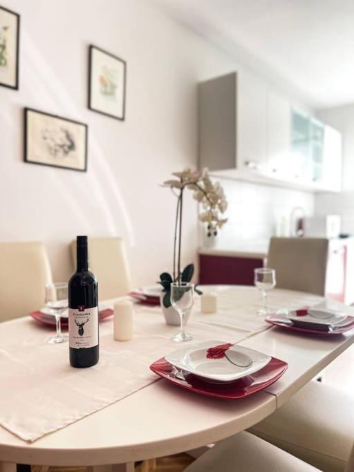 Apartman Dorja Fažana Esterno foto