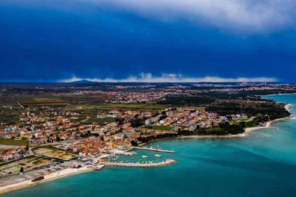 Apartman Dorja Fažana Esterno foto